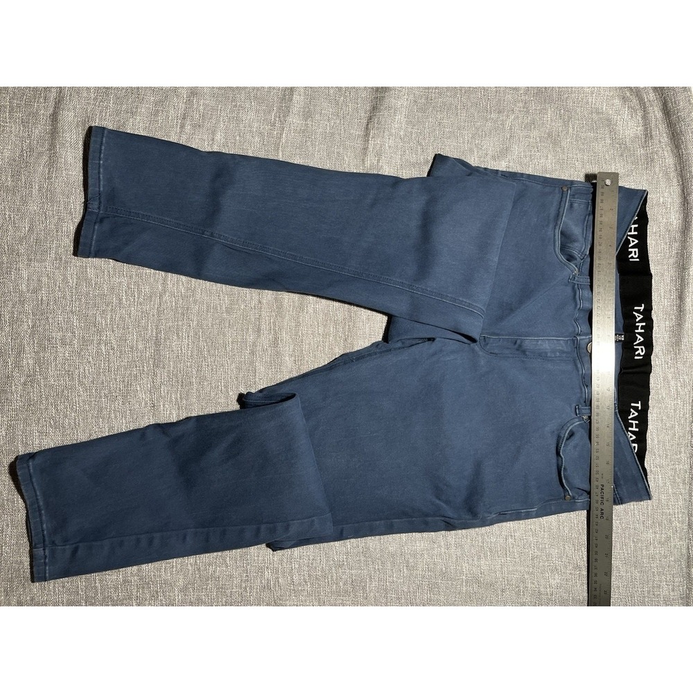 Copied - Tahiti jeans 38X32 Signature Smooth washed blue with tag